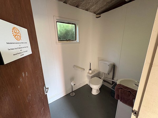 Refurbished Toilet